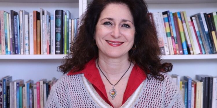 Psicoterapeuta somática explica sobre o aumento de doenças por conta da pandemia