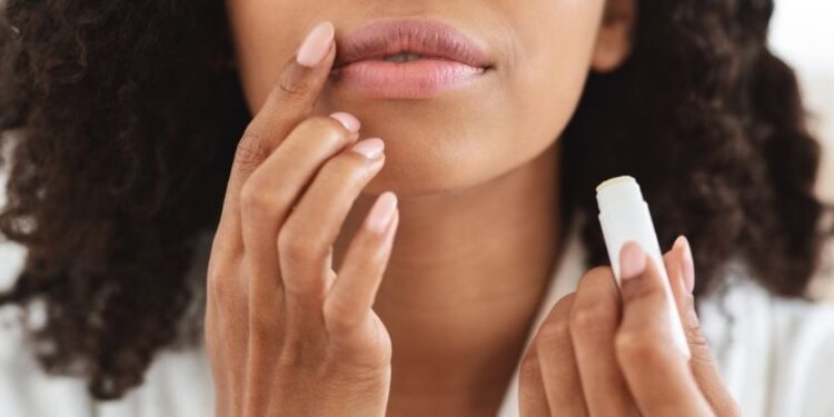 Dicas para cuidar dos lábios durante o inverno