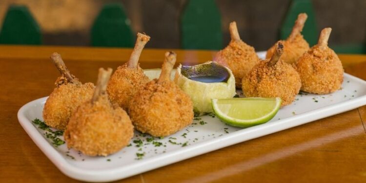 Steakhouse Varal 87 Moema inaugura novo ambiente BAR 87